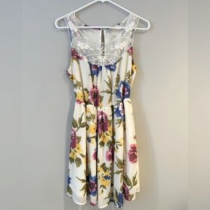 Moon Floral Dress with Lace Detail